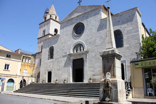 Santuario della Madonna del Cielo, ex Chiesa di Santa Maria in Piazza